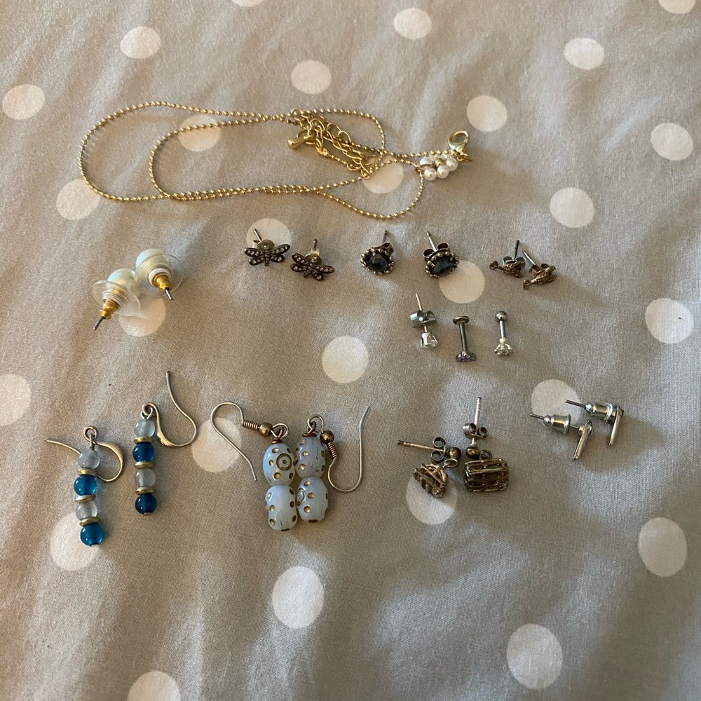Bundle of Jewelry